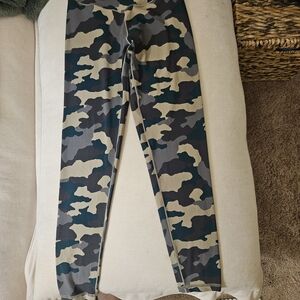 Women's Camouflage Patterned Leggings